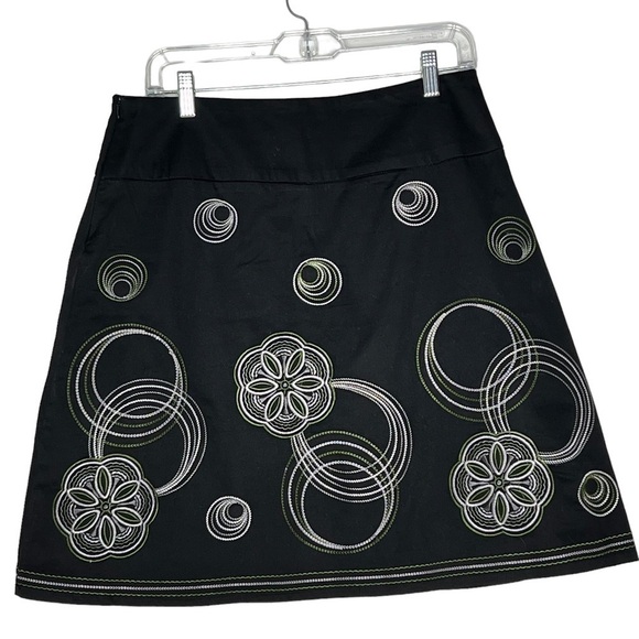 HEART SOUL Floral Embroidered Spiral Skirt Juniors Size 9 - Picture 9 of 12